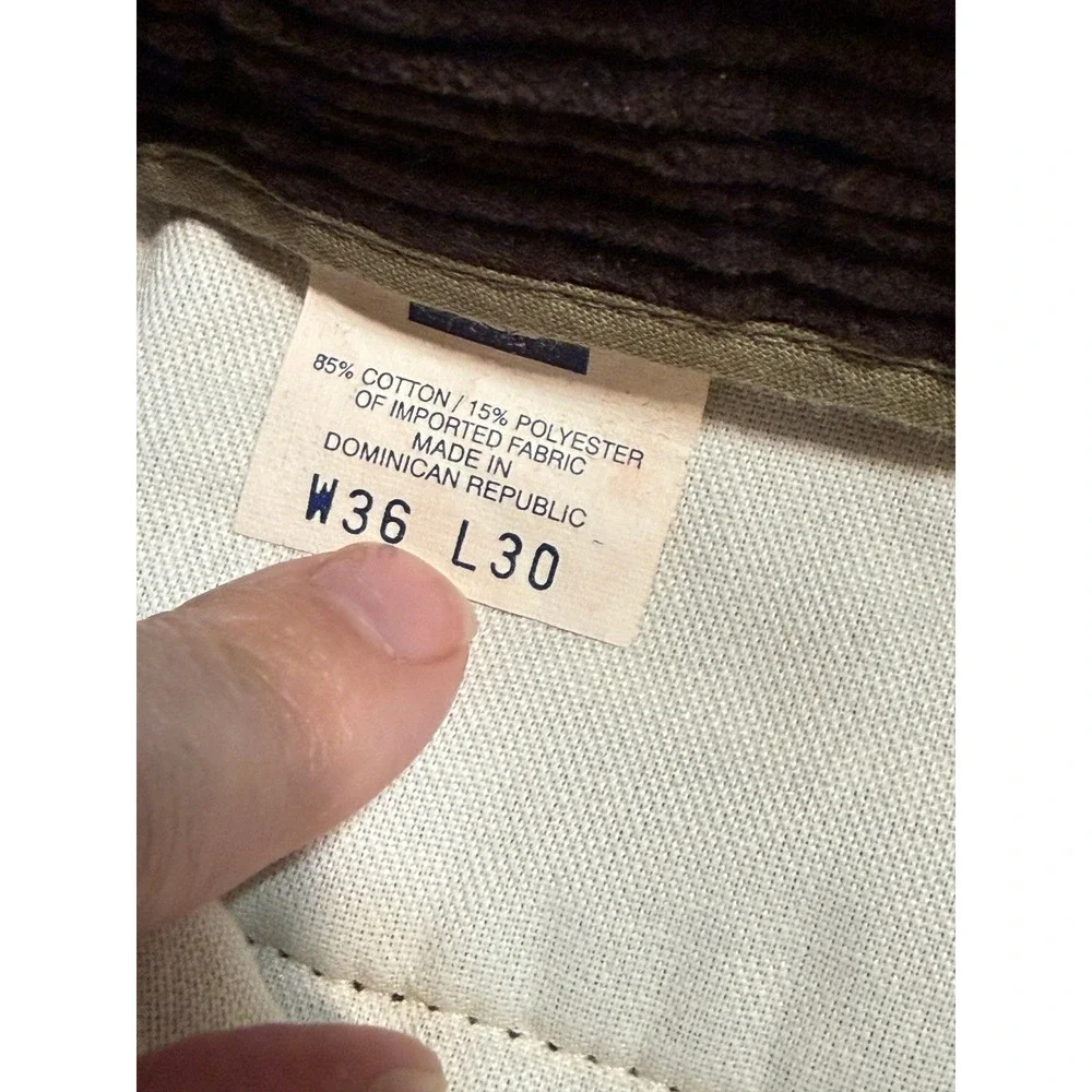 Dockers Pants Mens Size 36x30 Brown Corduroy Khakis Pleated Relaxed Fit Trousers